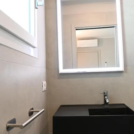 Apartment Cv003 - Cervia, Ampio Trilocale Con Corte Esterna E Posto Auto